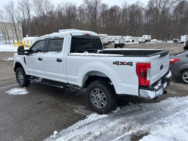 Ford F-250 Flakbilar/Pickuper
