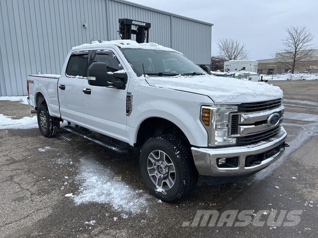 Ford F-250 Flakbilar/Pickuper