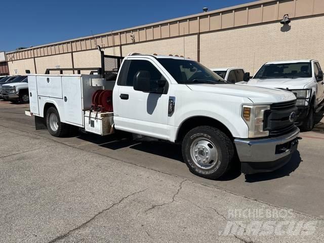 Ford F-350 Flakbilar/Pickuper