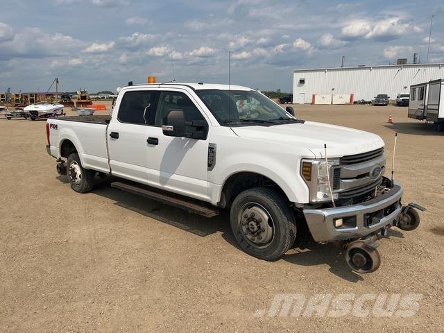 Ford F-350 Flakbilar/Pickuper