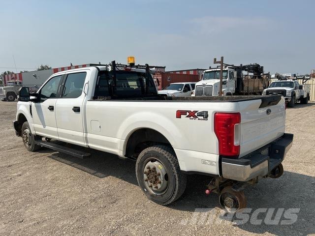 Ford F-350 Flakbilar/Pickuper