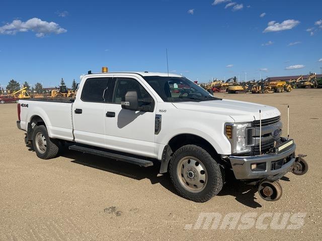 Ford F-350 Flakbilar/Pickuper