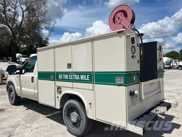Ford F-350 Flakbilar/Pickuper