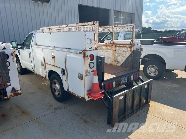 Ford F-350 Flakbilar/Pickuper