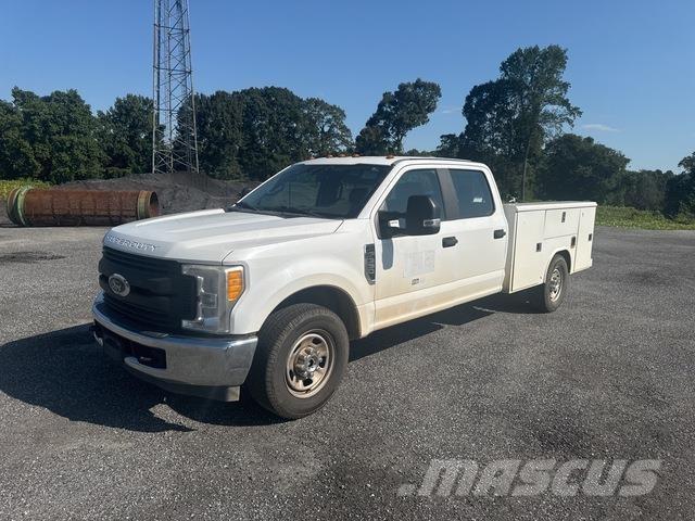 Ford F-350 Plogbilar