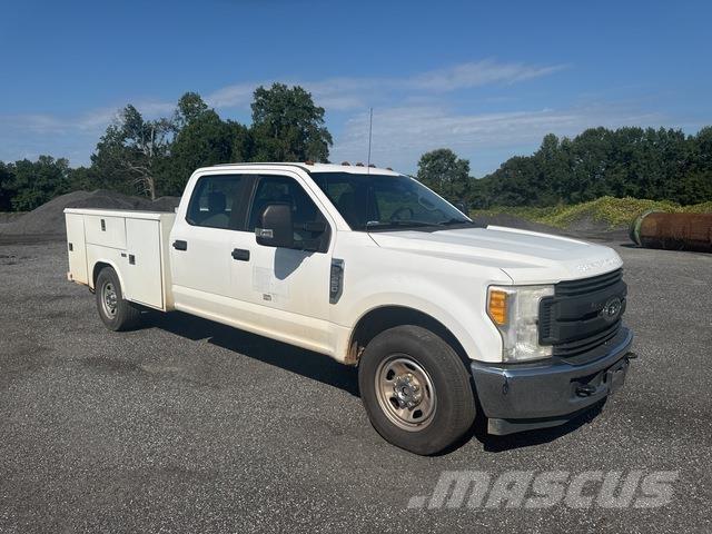Ford F-350 Plogbilar