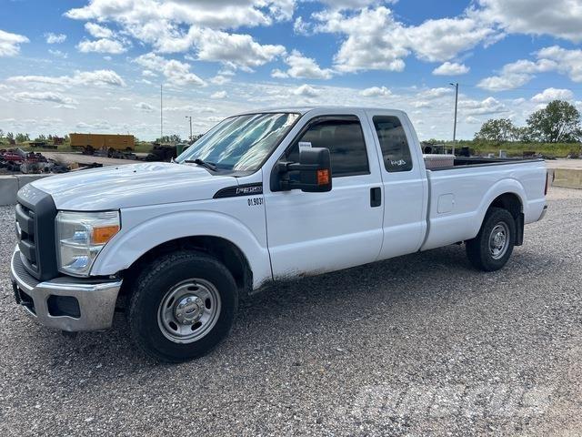 Ford F-350 Flakbilar/Pickuper