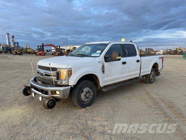 Ford F-350 Flakbilar/Pickuper