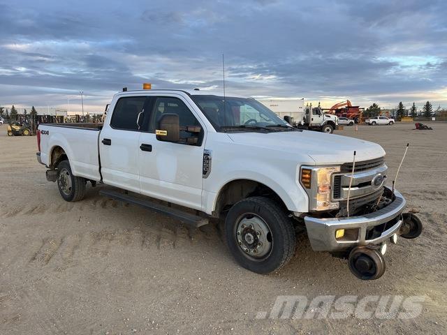 Ford F-350 Flakbilar/Pickuper