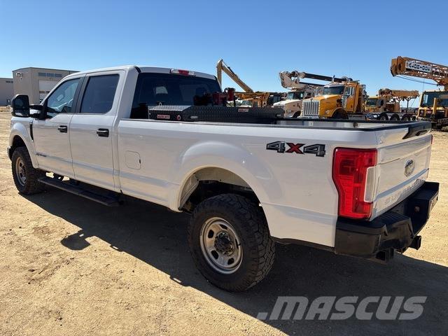 Ford F-350 Flakbilar/Pickuper