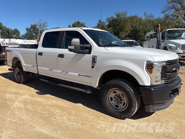 Ford F-350 Flakbilar/Pickuper