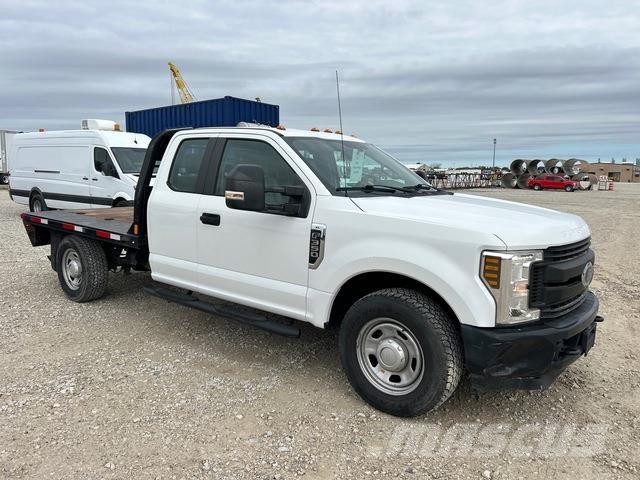 Ford F-350 Flakbilar