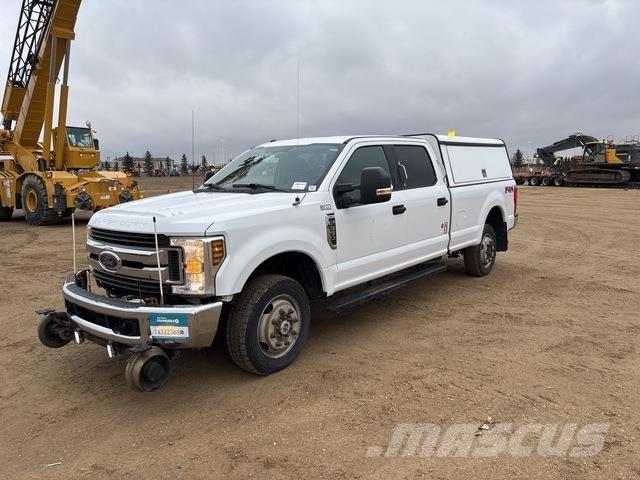 Ford F-350 XL Flakbilar/Pickuper