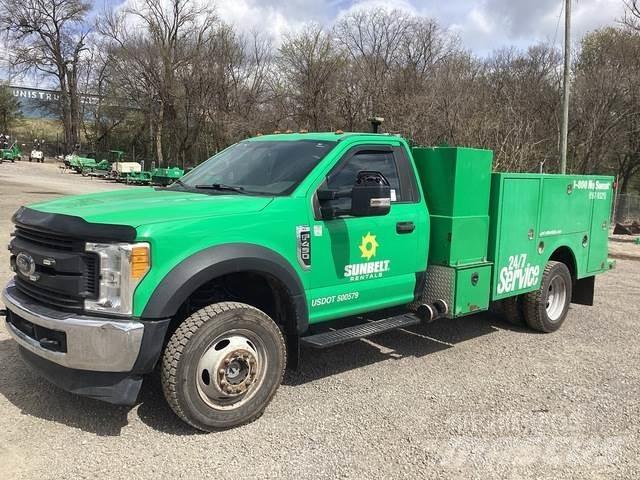 Ford F-450 Plogbilar