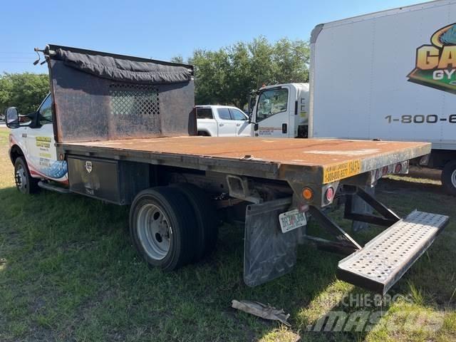 Ford F-450 Flakbilar