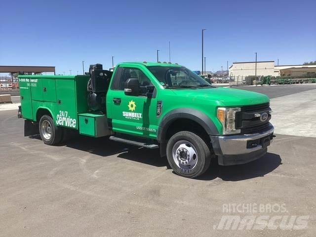 Ford F-450 Plogbilar