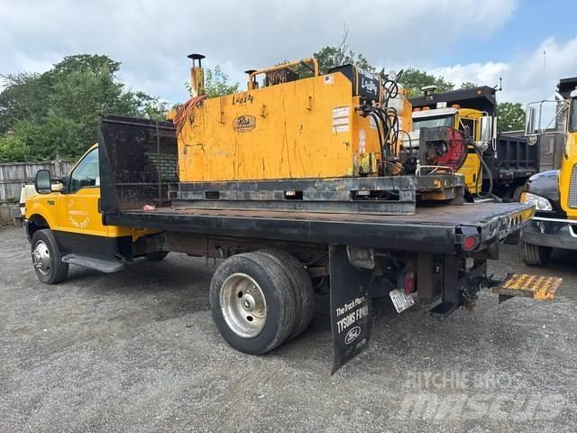 Ford F-450 Flakbilar