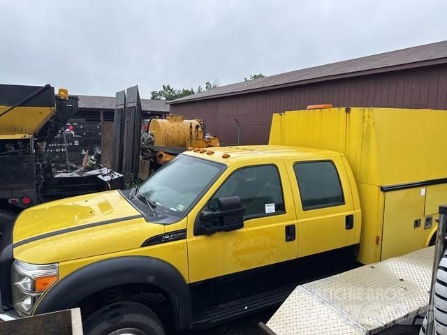 Ford F-450 Flakbilar/Pickuper