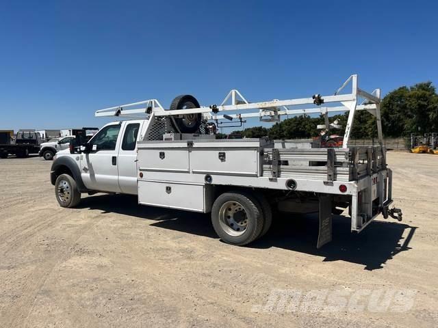 Ford F-450 Flakbilar