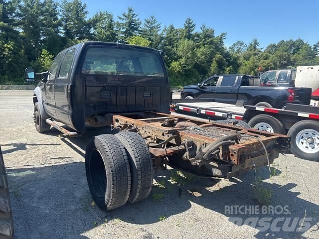 Ford F-450 Hytter och interiör