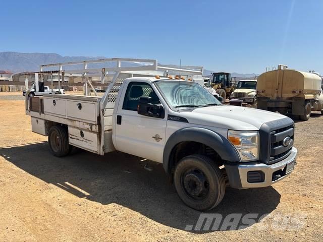 Ford F-450 Flakbilar/Pickuper