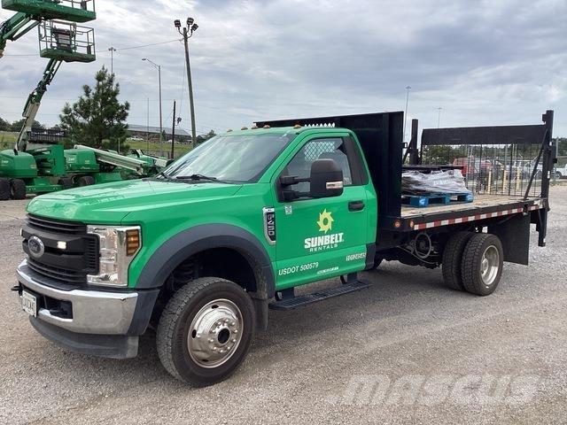 Ford F-450 Flakbilar