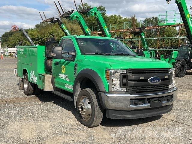 Ford F-450 Plogbilar