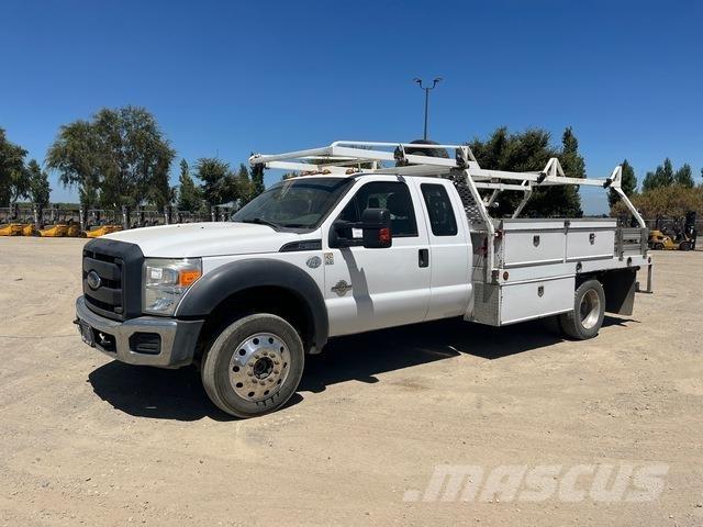Ford F-450 Flakbilar