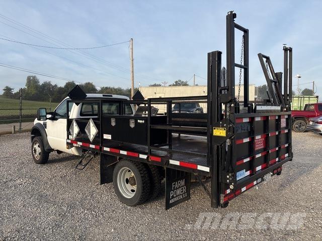 Ford F-450 Flakbilar