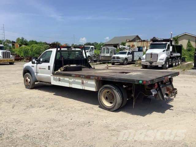 Ford F-550 Flakbilar