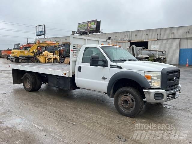 Ford F-550 Flakbilar