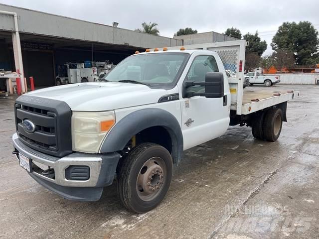 Ford F-550 Flakbilar