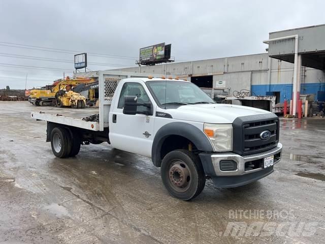 Ford F-550 Flakbilar