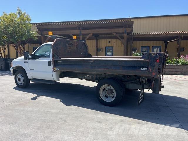 Ford F-550 Tippbilar
