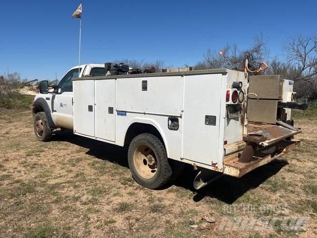 Ford F-550 Plogbilar