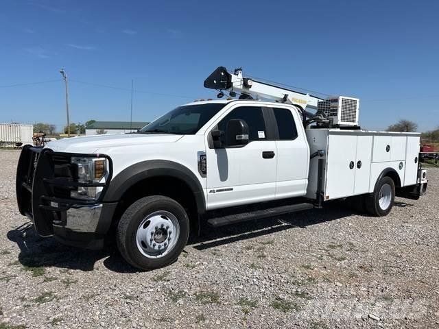 Ford F-550 Plogbilar