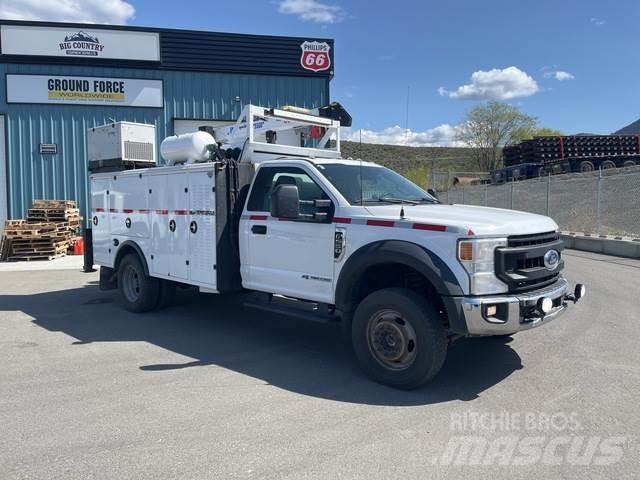 Ford F-550 Plogbilar