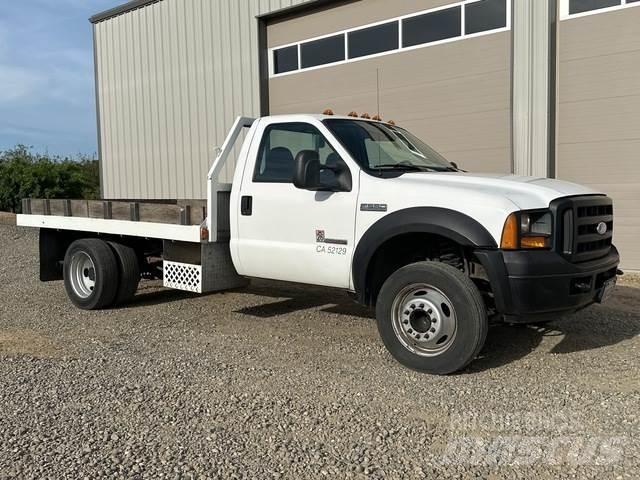 Ford F-550 Flakbilar