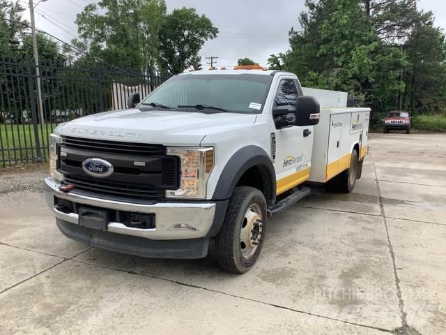 Ford F-550 Plogbilar