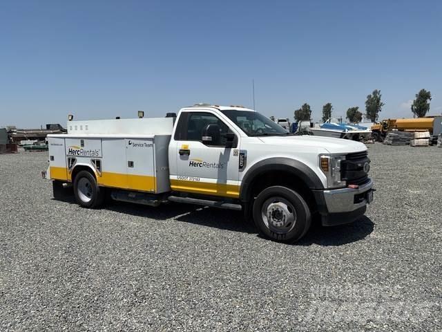 Ford F-550 Plogbilar