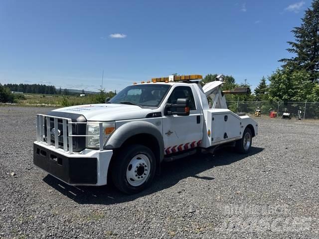 Ford F-550 Bärgningsbilar