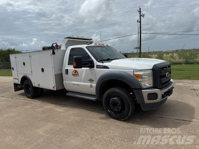 Ford F-550 Plogbilar