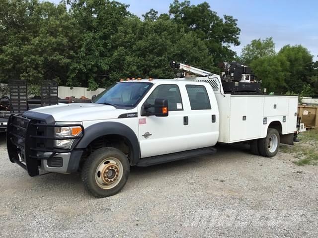 Ford F-550 Plogbilar