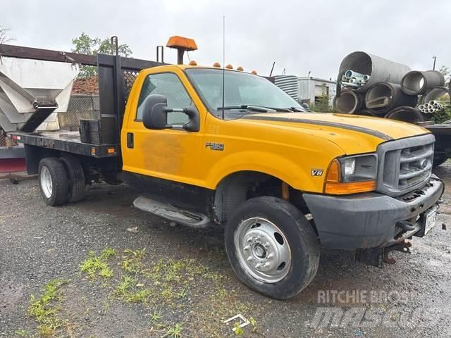Ford F-550 Flakbilar