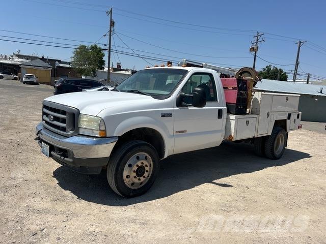 Ford F-550 Plogbilar