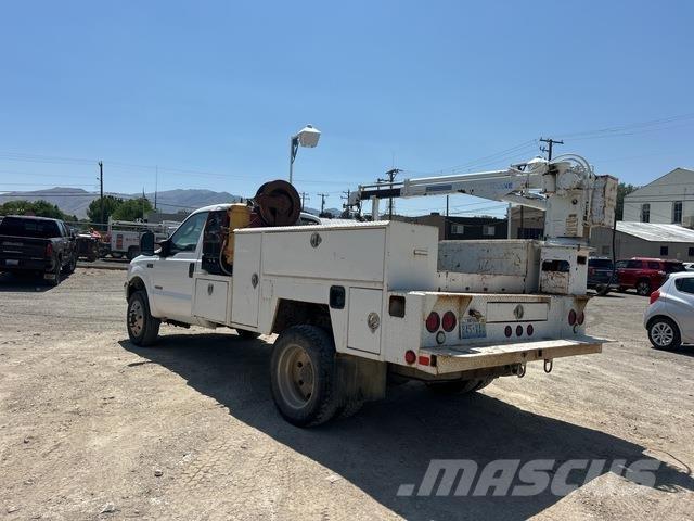 Ford F-550 Plogbilar