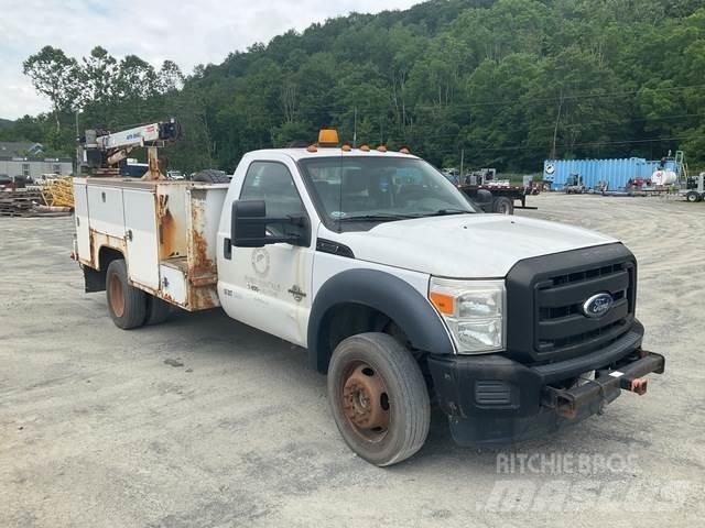 Ford F-550 Plogbilar