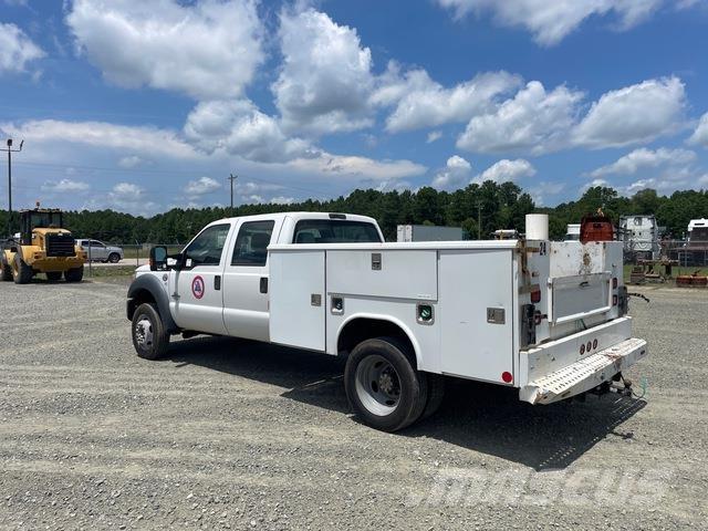 Ford F-550 Flakbilar/Pickuper