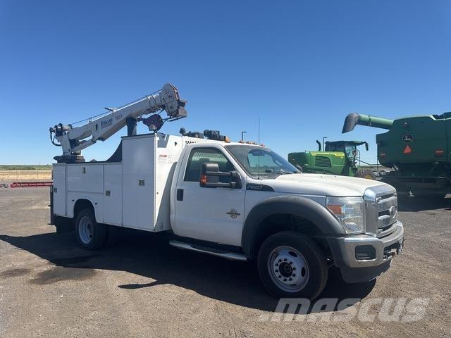 Ford F-550 Plogbilar