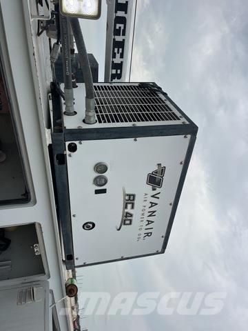 Ford F-550 Plogbilar